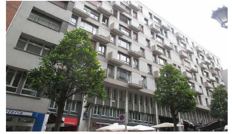 Fachada Principal del Edificio Sta. Teresa, 20